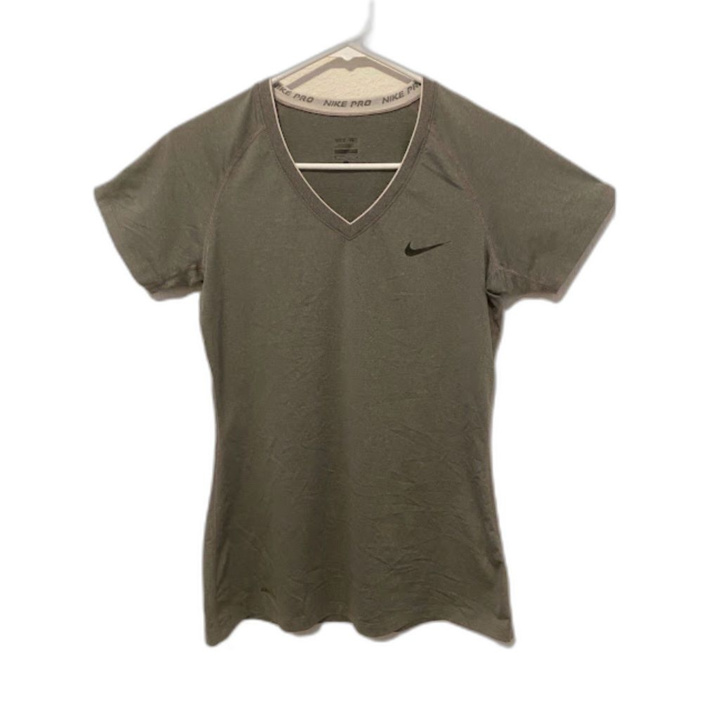 Nike Pro Women's Fitted Gray Dri Fit V Neck Short Sleeve Shirt M